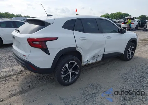 2024 Chevrolet Trax Fwd 1Rs z USA, uszkodzony, nr VIN KL77LGE28RC154408